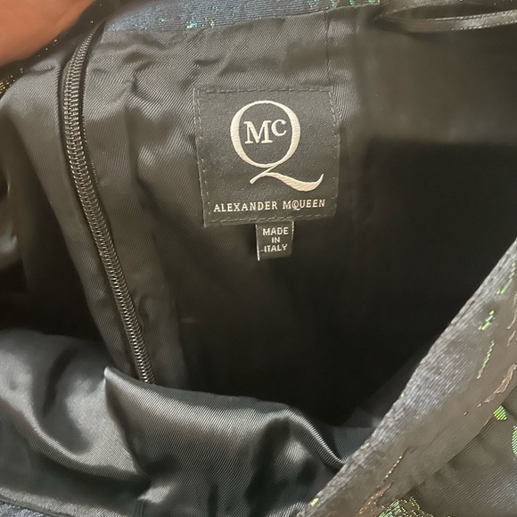 Alexander McQueen short skirt 💯 % authentic - Picture 4 of 5